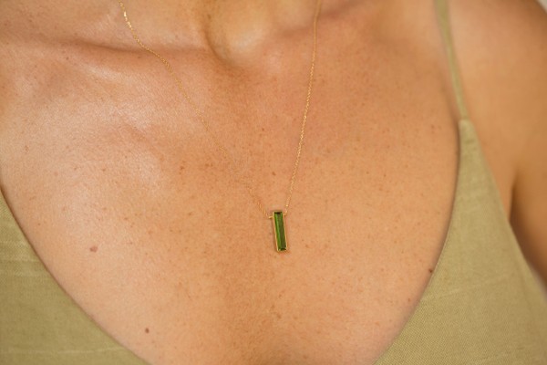 Foto do produto colar heal turmalina verde